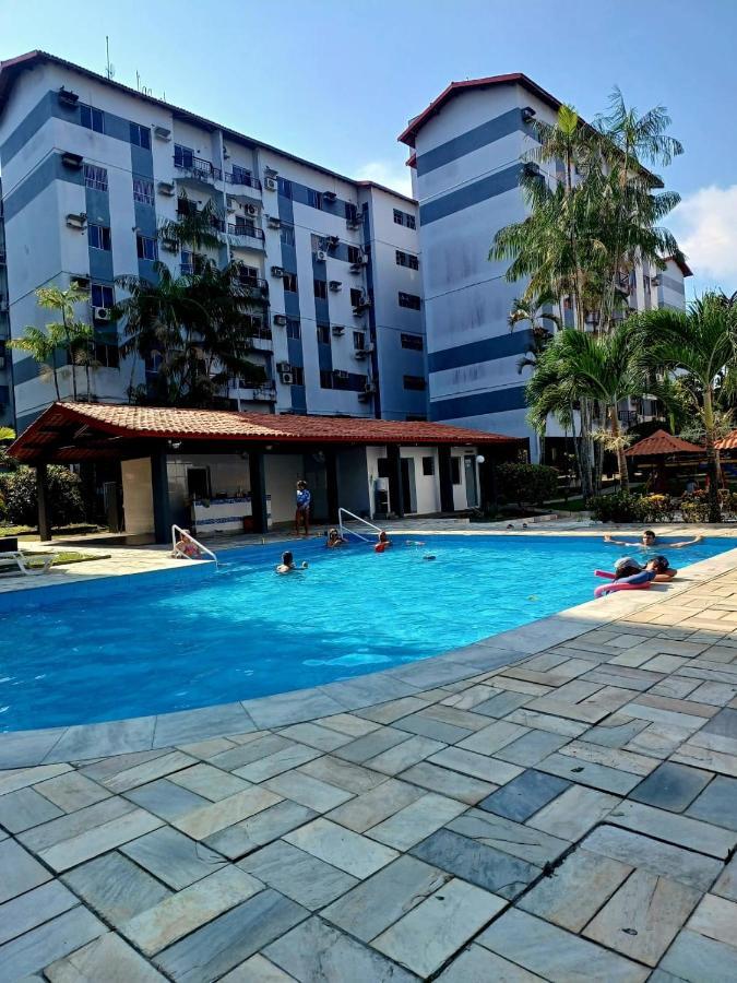 Compartilhado, Com 02 Quartos, Sendo 01 Homestay